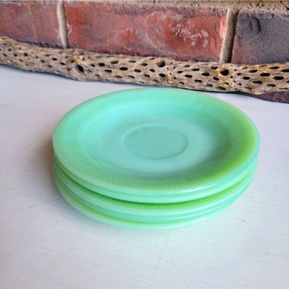 Fire-King Jadeite Saucer Plates (Set of 5) - Picture 2 of 16